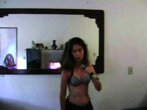 #meninas_dancando | 1.7k people have watched this. Menina Bonita :) dançando - YouTube