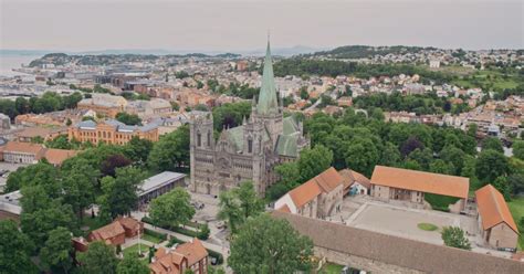 Nidaros cathedral (nidarosdomen) is considered the most significant church of norway, located in trondheim, and est in 1152. Nidarosdomen | Organ Portraits