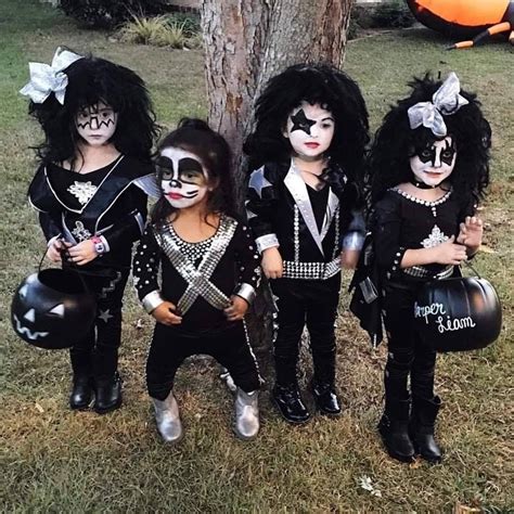 You don't need to sing in order to pass off these rocking looks. Pin by Nancy Owens Merenda on Halloween Kids & Family Costumes | Kiss halloween costumes, Family ...
