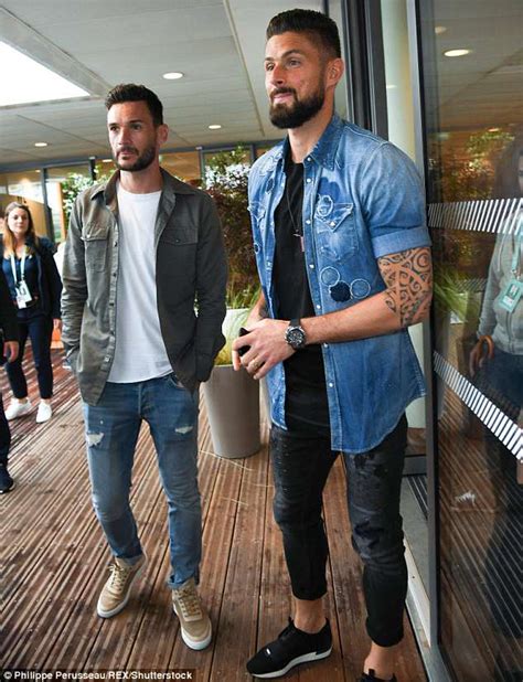 The deal requires him to wear their cleats for his professional soccer appearances. Spurs ace Hugo Lloris and Chelsea's Olivier Giroud visit ...