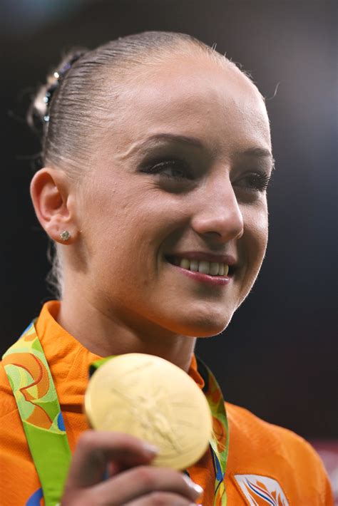 Sanne Wevers Photos Photos - Gymnastics - Artistic - Olympics: Day 10 ...