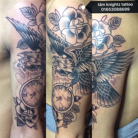 From an artistic point of view, this work of art is a product of both a tattoo artist and a hairdresser! tâmknightz. eagle clock & rose tattoo gray | Hình xăm, Xăm ...