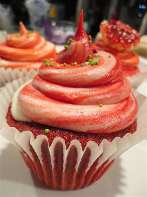 This cake is so moist, fluffy, rich and velvety. Red Velvet Cake Mary Berry Recipe : Easy to bake cake ...