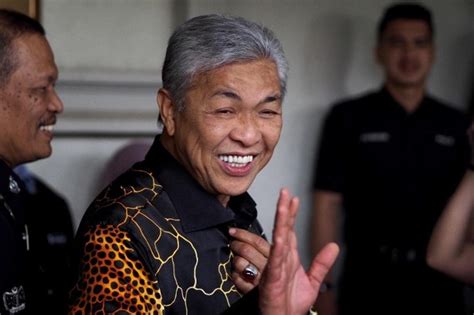 berkaitan terdapat juga perubahan pada pucuk pimpinan beberapa negeri. Bekas Timbalan Perdana Menteri Malaysia Didakwa Terima ...