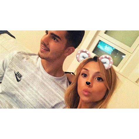 Sara rodrigues, fidanzata di andré silva, è molto attiva sui social. André Silva encontrou o amor ao lado de uma sensual ...