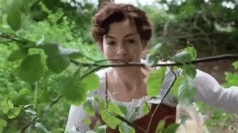 That is until she meets tom lefroy (james mcavoy), a charming rogue from london who spends more time drinking and socializing than on his. Becoming Jane (2007) Official Trailer - Anne Hathaway ...