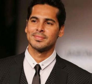 Dino morea struggle dino morea biography. Dino Morea Height, Weight, Age, Wiki, Biography, Wife ...