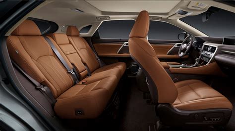 Build a van, but give it the kind of opulence you'd normally associate with a limousine. 2019 BMW M8 Review & Specifications (Dengan gambar)