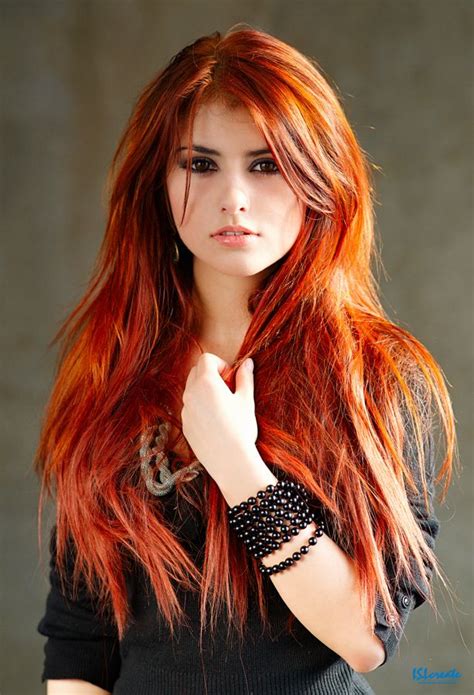 For a sexy summer look, get dark red hair with copper highlight and you'll look gorgeous and hot all season. © Евгений ISIcreate | Dyed red hair, Hair styles, Best red ...