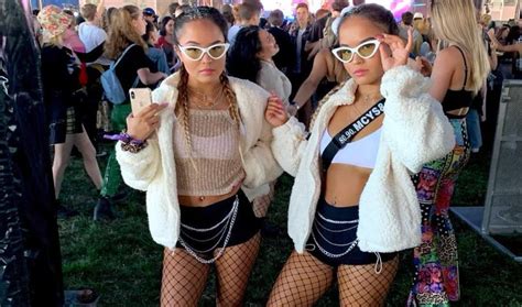 She and christy are identical twins; Viral Video The Connell Twins Salah Sebut Incest Jadi ...