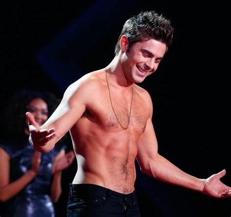 El clan uchiha ha marcado la diferencia en la serie de anime de naruto y naruto shippuden, siendo haci uno de. Más Fotos de Zac Efron Sin Camisa en los MTV Movie Awards 2014 ¡¡MÍRALAS YA!! ~ Hollywood Style!