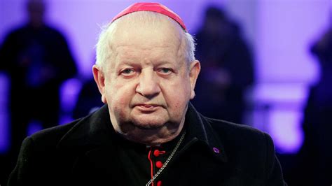 Nie sądzicie, że apoloniusz tajner, to taki stanisław dziwisz skoków narciarskich ? Reportage "Don Stanislao". Cardinal Dziwisz: I never got ...