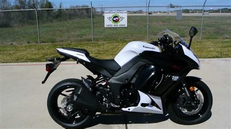 What a great bike and a real riders bike. 2013 Kawasaki Ninja 1000 - Moto.ZombDrive.COM