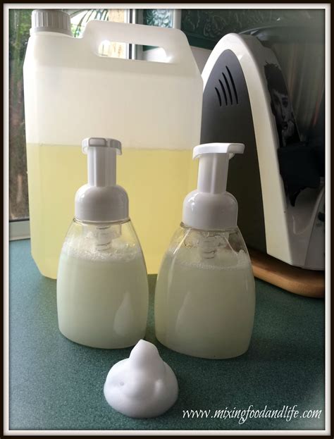 I couldn't find natural products that met my standards so i created my own. Making your own Foamy Hand Wash Soap ( non Thermomix ...