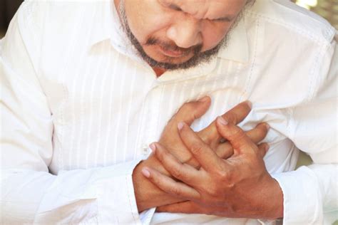 Nyeri Di Dada Kiri - Berbagi Informasi