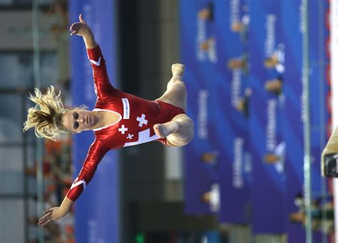 Ihr bisher grösster erfolg ist der gewinn der bronzemedaille am sprung an den olympischen spielen in rio de janeiro. Giulia Steingruber (SUI) - Gymbox - the gym and gymnastics ...