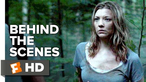 Las mejores escenas del titulo de terror de este año The Forest Behind the Scenes - Log Cabin in the Woods ...