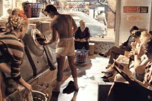 Nick kamen, madonna's protégé and levi's laundry model, has died at the age of 59. Levi's conquista Wall Street
