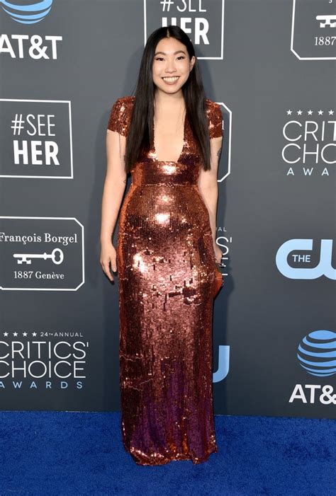 Люсия аньелло, наташа лионн, стивен к. Awkwafina at the 2019 Critics' Choice Awards | Crazy Rich ...