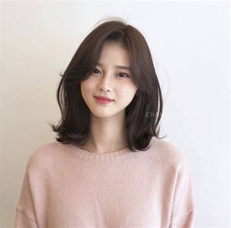 Korean short hairstyles 2021 female. Awesome Korean Hairstyle For Round Face Female 2020 And ...