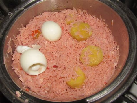 If you keep your eggs in the refrigerator, it's important that you don't try to cook them cold. How To Cook Jollof Rice With Egg Or Boiled Egg : Fried Egg ...