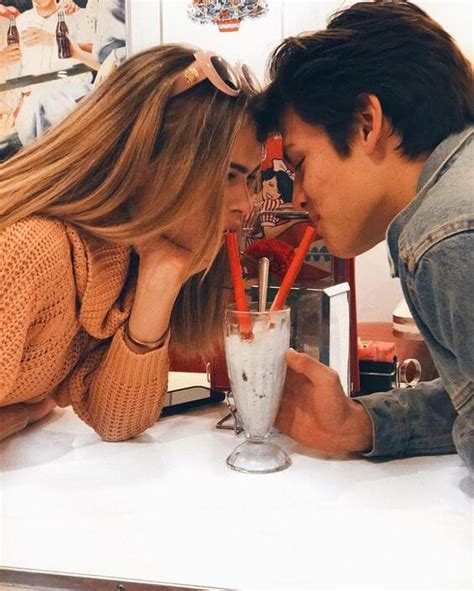 We did not find results for: 19 Couple Goals That Look So Good You Know They're Fake