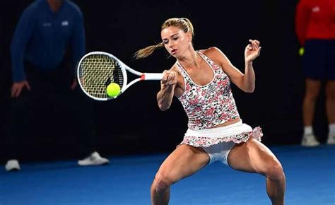 Giorgi ha conquistato le semifinali del torneo di montreal ed è riuscita a battere giocatrici del calibro di elise mertens, nadia. Camila giorgi 4 - Dago fotogallery