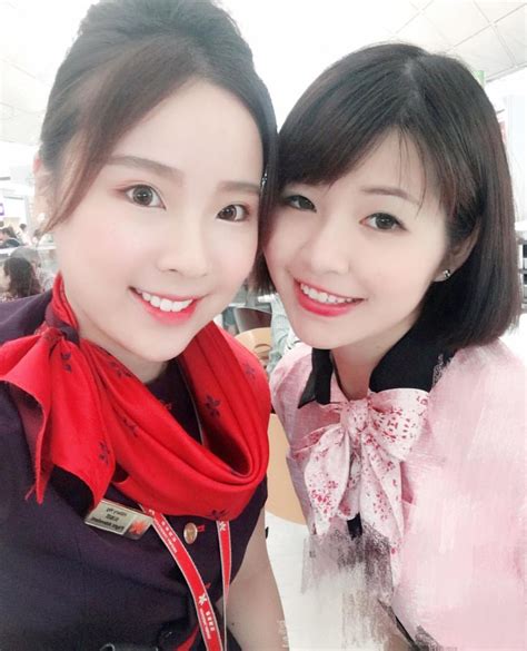 What travelers say about hong kong airlines. 🇭🇰Hong Kong Airlines & 🇯🇵ANA cabin crew / 香港航空 & ANA 客室乗務員 ...