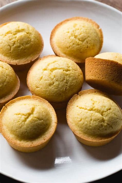 Each cooking method will produce a different cornbread. Corn Bread Made With Corn Grits Recipe / The Best Vegan ...