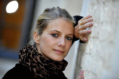 77+ melanie laurent wallpapers on wallpapersafari. Melanie Laurent Wallpapers - Wallpaper Cave