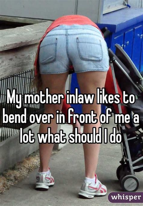 Denne sene løber over foden og tillægger de fire mindre tæer. My mother inlaw likes to bend over in front of me a lot ...