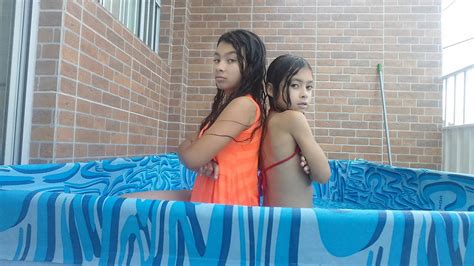 Na piscina com as meninas #2 pool chellege. DESAFIO NA PISCINA A REVANCHE - YouTube