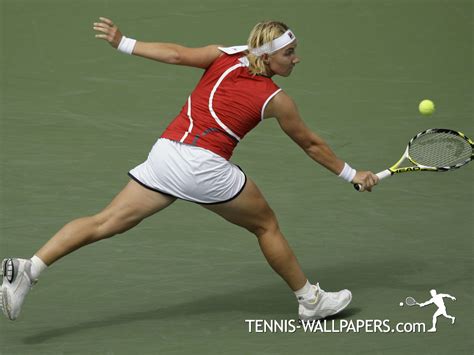 Can anyone tell me which wilson racquet is she using? Tennis Gallery: Svetlana Kuznetsova Wallpapers