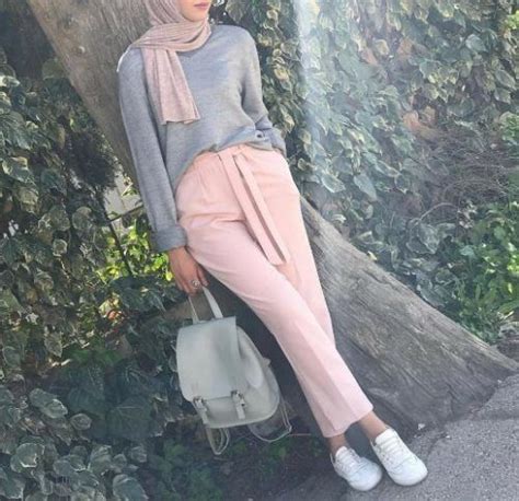 Maybe you would like to learn more about one of these? Ootd Hijab Pink - Voal Motif