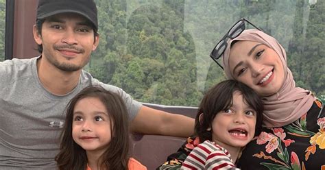 Pelakon wawa zainal mengakui rezekinya sekeluarga lebih terbuka luas selepas dia mengubah sikap dan menjaga hubungan dengan suami iaitu aeril zafrel. Wawa Zainal Rancang Mahu Tambah 2 Anak Lagi Sebelum Umur 30