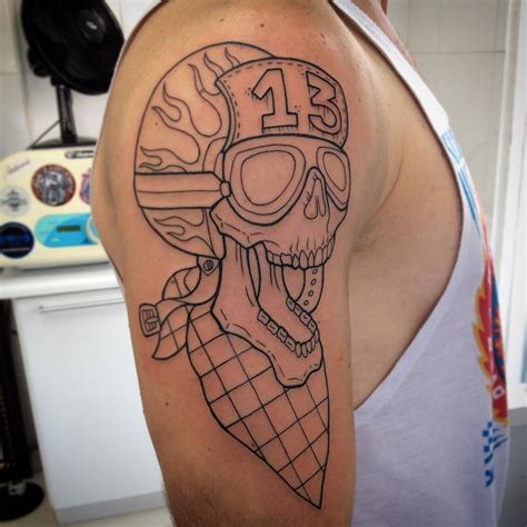Small tattoos are the most delicate and prudent, a nicest way to add to your ink collection. 85+ Best Biker Tattoo Designs & Meanings - For Brutal Men ...
