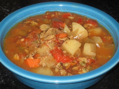 One of which is food. Crock Pot Manhattan Clam Chowder | Clam chowder, Manhattan ...
