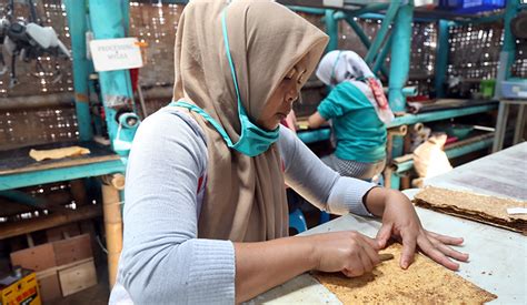 Masak sambal tahun kulit lembu cara wak sudin part 2. Ambil inspirasi tempe, pembuat jam Indonesia beralih ke ...