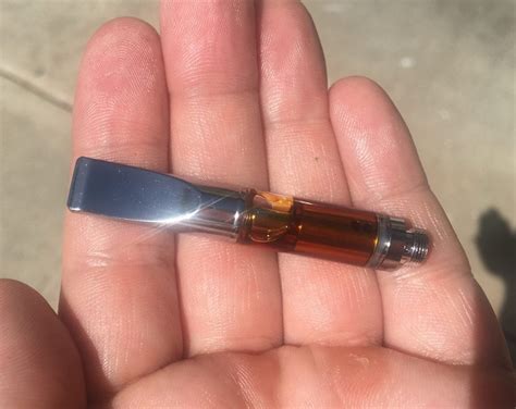 Im not sure if i am getting this taste because the atmos pen is on the lower quality side. Silver State Trading Vape Cartridge Review - Good Oil ...