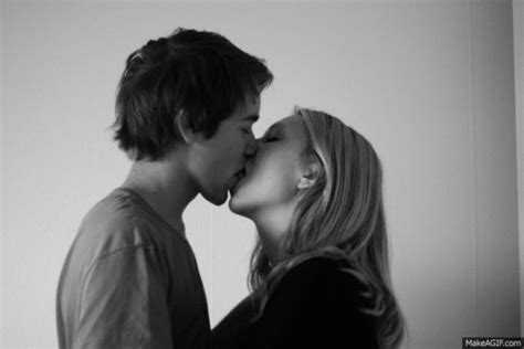 Animated gif about love in that's cute by Heather Anderson