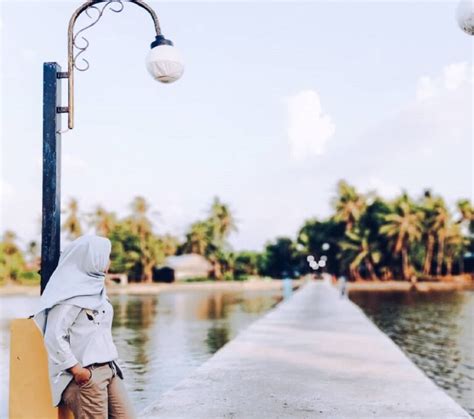 Banyak spot dan aktivitas menarik tersedia di sini. PANTAI LAGUNA Barru Tiket Ragam Aktivitas November 2020 ...