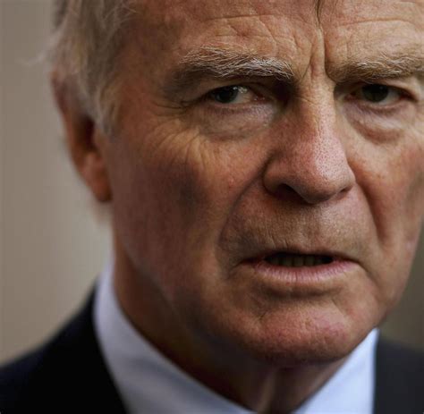 Max mosley, der frühere und langjährige präsident des motorsportweltverbandes (fia), ist im alter von 81 jahren einem krebsleiden erlegen. Sex-Party-Bilder: Max Mosley, gefangen im Netz von Google ...