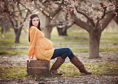 2020 popular 1 trends in men's clothing, women's clothing, mother & kids, apparel accessories with women winter shoots and 1. What To Wear For Your Maternity Photo Shoot - You ...