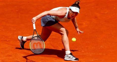 Simona halep, cu ținta pe al treilea titlu articol scris de digi sport 26.04.2021, 14:55. Simona Halep - Viktoria Kuzmova 6-0, 6-0 în optimi la ...