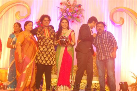 Азар, йоги бабу, майя и др. Singer MK Balaji - Priyanka Wedding Reception Photos | New ...