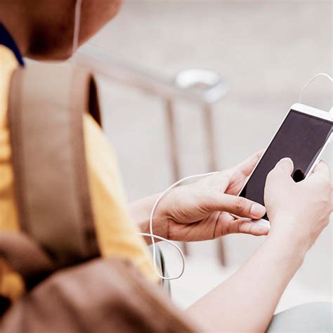 Si no quieren llevar a los niños a la escuela no hay ningún problema, va a seguir habiendo clases por televisión y por internet, aseguró. Celulares con tu estilo para el regreso a clases ...