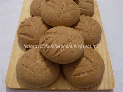 Per le sue notevoli proprietà, è molto utilizzato nel latte: Pane con farina di farro, farina di riso e amido di mais ...