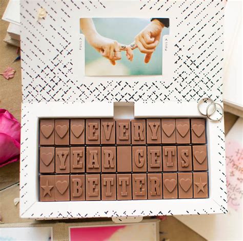 Best anniversary gift ideas in 2021 curated by gift experts. Chocolate Anniversary Gift By Morse Toad ...