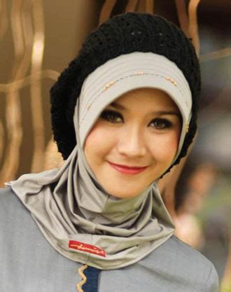 @meccanismindonesia @zamcosmetics @mamahkejogja @biabyzaskiamecca @zaskiamecca_id. | Mengintip cara hidup seorang muslim