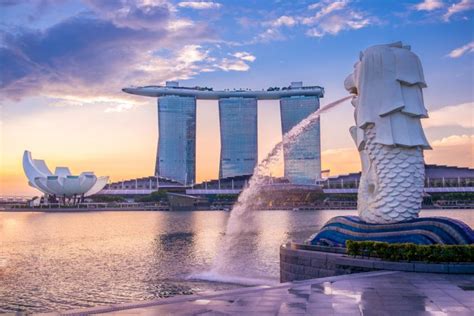 由马来西亚，新加坡和汶莱组成的货币联盟在新加坡独立两年后解体。 此后新加坡在1967年发行独立后的第一批纸币和硬币。 人民币 到新加坡元 的汇率走势图. 2019 新加坡旅遊攻略 美食X景點推薦
